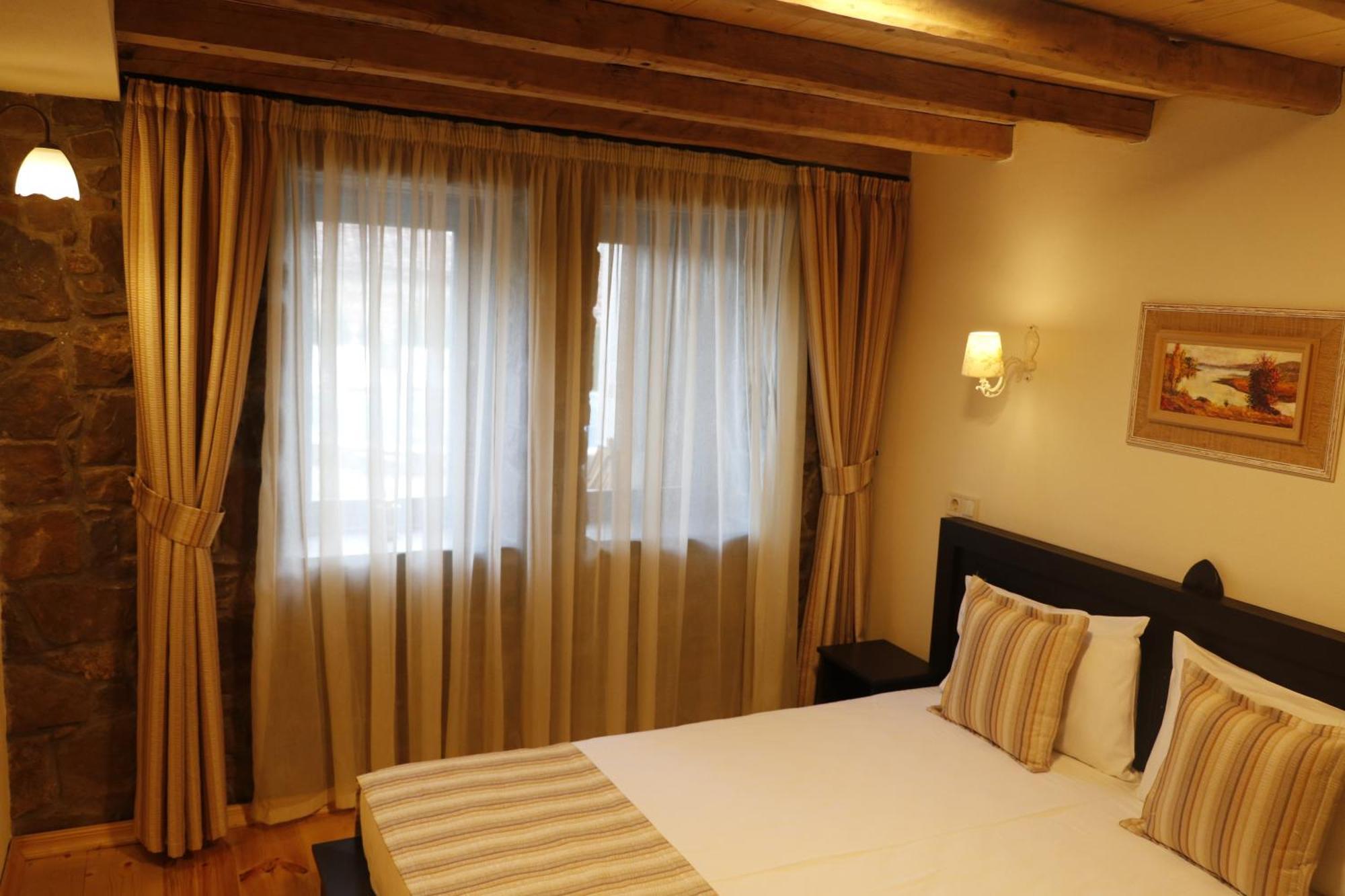 Guest House Epochs Since 1871 Lyaskovets Rom bilde